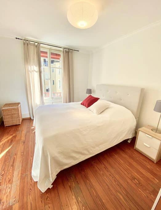 Your Bright Charming Cocoon Between Lake And City Lausanne Eksteriør billede